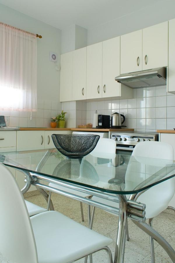 Alex Apartment Strovolos Dış mekan fotoğraf